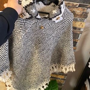 Real wool N/W beautiful cardigan